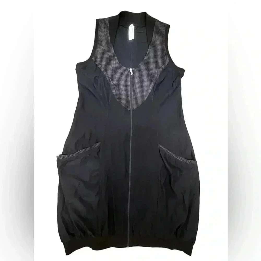 Deca Fresh ‎ Identity -113 Made in France  athleisure Tunic Tank Top Sz 3 US 8